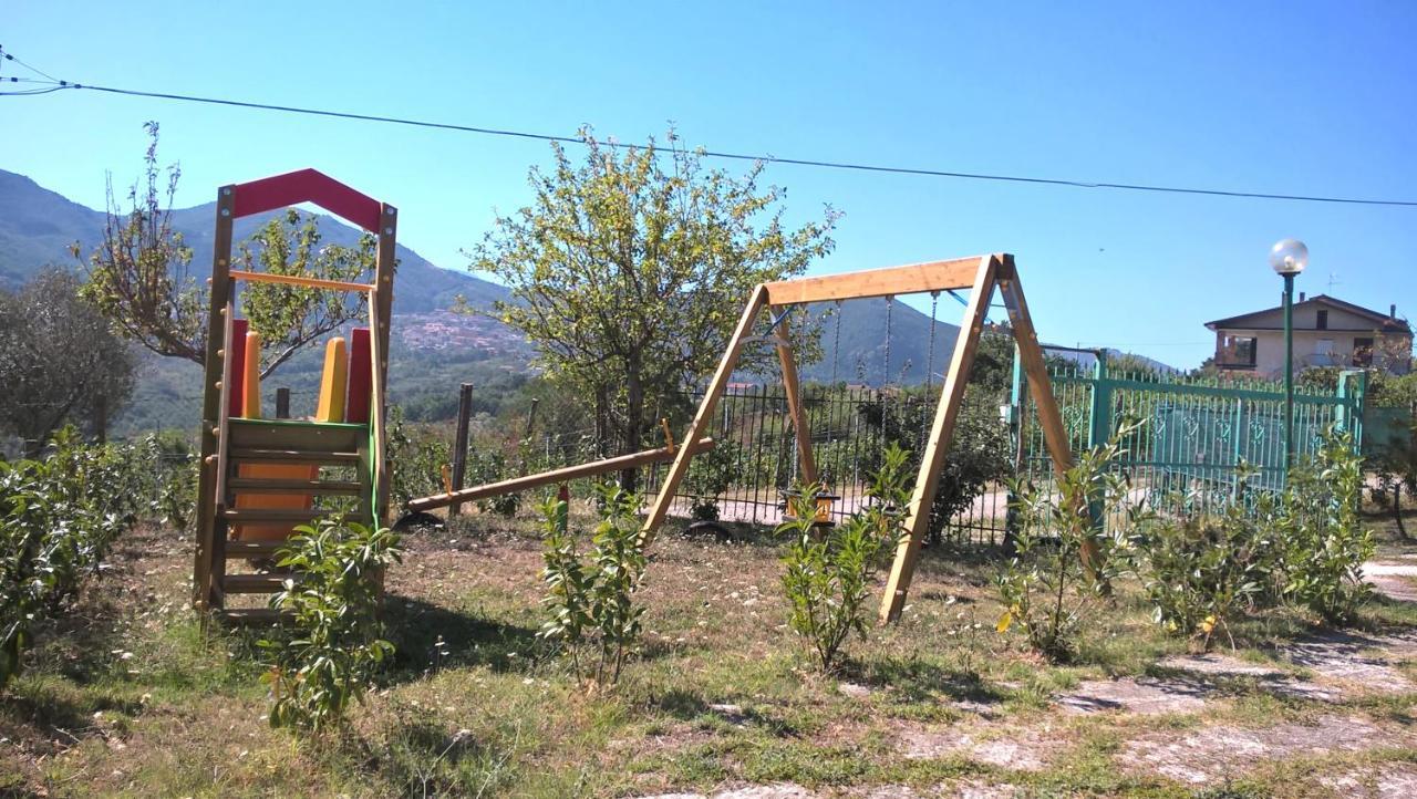 Agriturismo Macchia Dei Briganti - B&B Montefalcione ภายนอก รูปภาพ