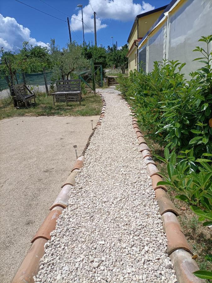 Agriturismo Macchia Dei Briganti - B&B Montefalcione ภายนอก รูปภาพ